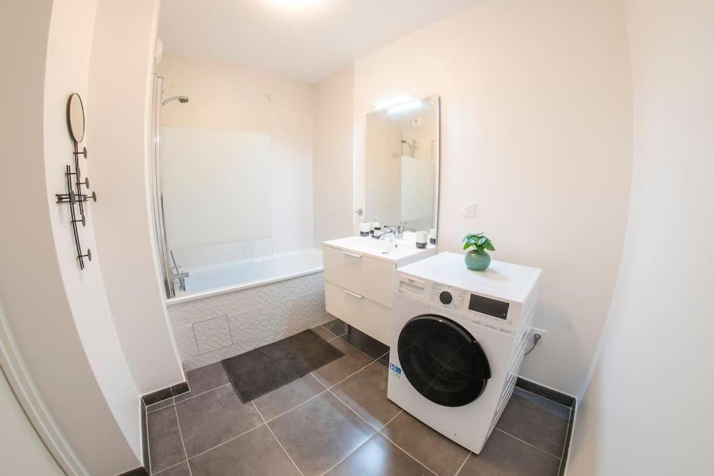 Paris & Disneyland - 2Min From Train Station - Free Private Parking Villiers-sur-Marne Exterior foto